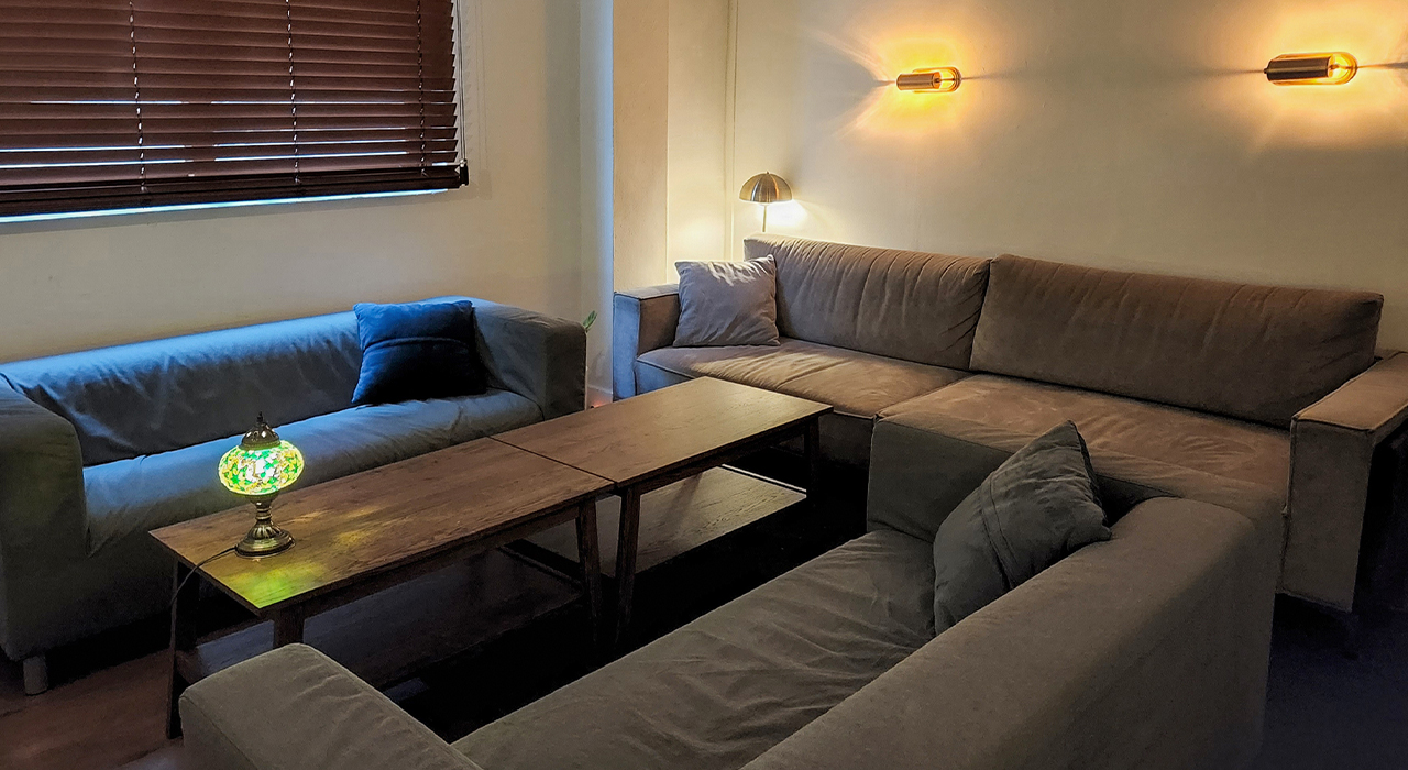 lounge-image