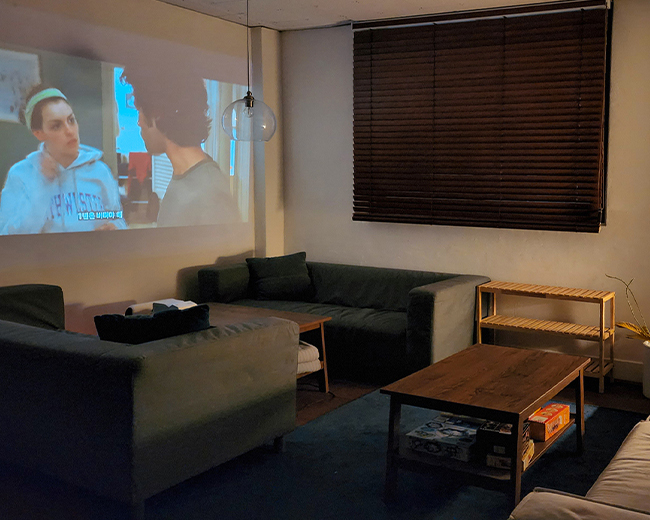 lounge-image